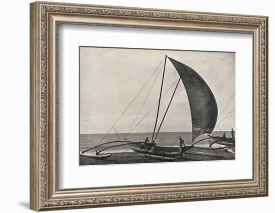 'Ceylonesisches Seefischerboot mit Ausleger', 1926-Unknown-Framed Photographic Print