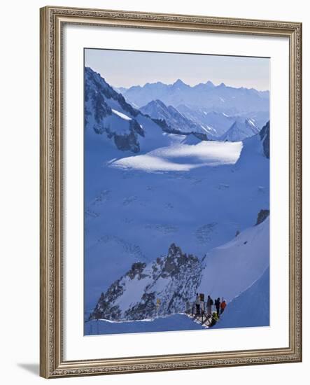 Chamonix-Mont-Blanc, French Alps, Haute Savoie, France-Gavin Hellier-Framed Photographic Print