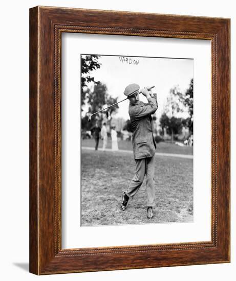 Champion Golfer Harry Vardon Photograph-Lantern Press-Framed Art Print