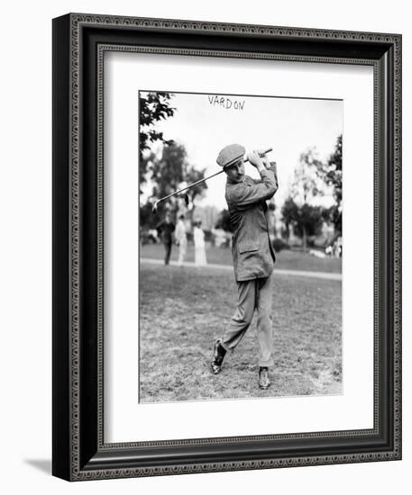 Champion Golfer Harry Vardon Photograph-Lantern Press-Framed Art Print