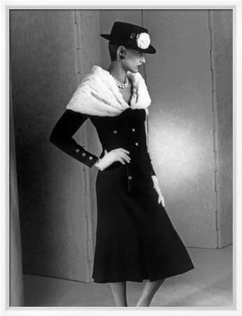 Chanel Fashion : Autumn-Winter 1983 : Model Ines De La Fressange' Photo |  Art.com