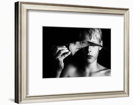 Changing face-Mirjam Delrue-Framed Photographic Print