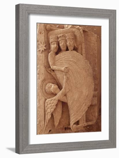 Chapiteau historié de la cathédrale Saint-Lazare d'Autun; Réveil des mages-null-Framed Giclee Print