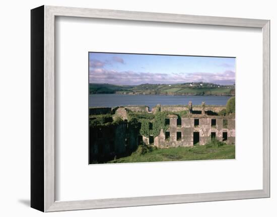 Charles Fort near Kinsale in County Cork, 17th century. Artist: Unknown-Unknown-Framed Photographic Print