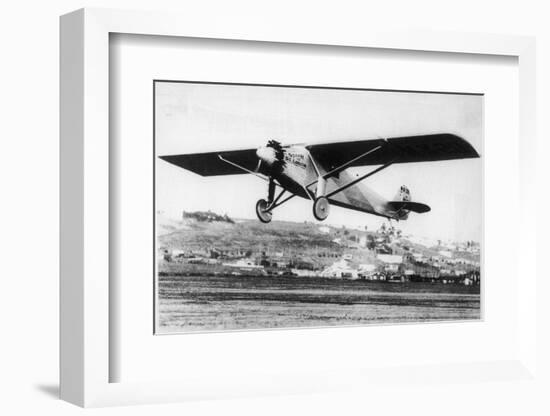 Charles Lindbergh in the "Spirit of St. Louis" Sets off from New York-null-Framed Photographic Print