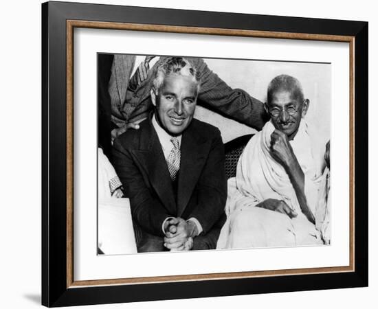 Charlie Chaplin and Mahatma Gandhi, London, England, September 22, 1931-null-Framed Photo