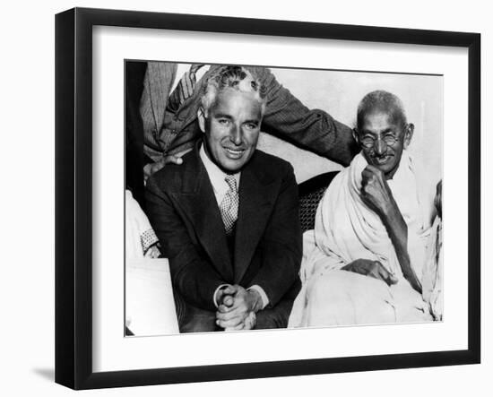 Charlie Chaplin and Mahatma Gandhi, London, England, September 22, 1931-null-Framed Photo