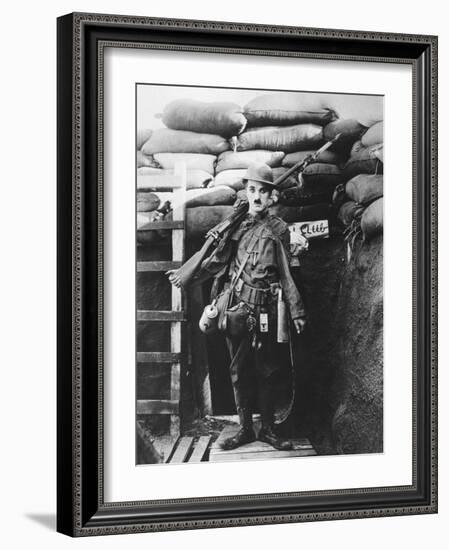 Charlie Chaplin, Shoulder Arms, 1918-null-Framed Photographic Print