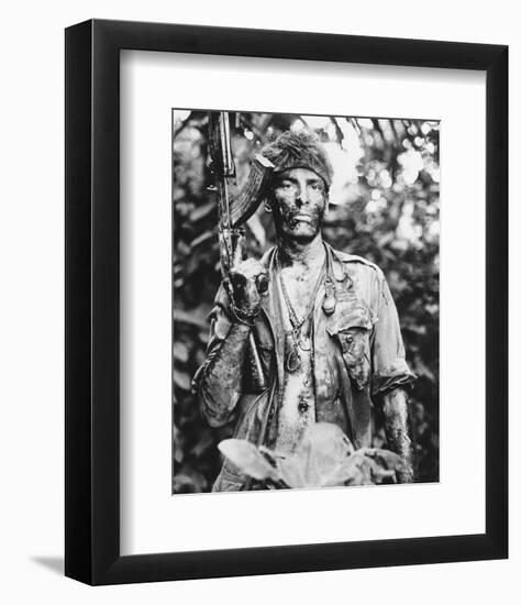 Charlie Sheen - Platoon-null-Framed Photo