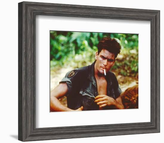 Charlie Sheen - Platoon-null-Framed Photo