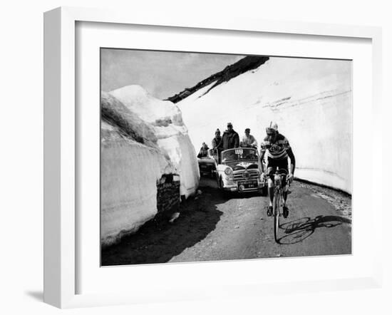 Charly Gaul in a Climb During the 42nd Giro D'Italia-Angelo Cozzi-Framed Giclee Print