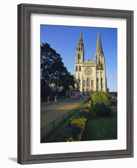 Chartres Cathedral, Unesco World Heritage Site, Chartres, Centre, France-Peter Scholey-Framed Photographic Print