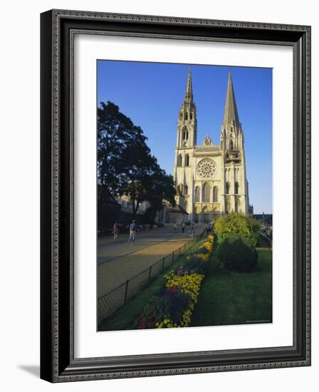 Chartres Cathedral, Unesco World Heritage Site, Chartres, Centre, France-Peter Scholey-Framed Photographic Print