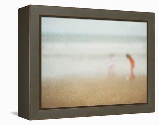 Chasing Waves I-Doug Chinnery-Framed Premier Image Canvas