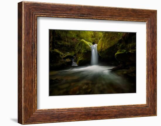 chasm-falls-1-Lincoln Harrison-Framed Photo