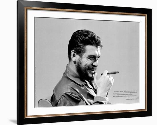 Che Guevara-Elliott Erwitt-Framed Art Print