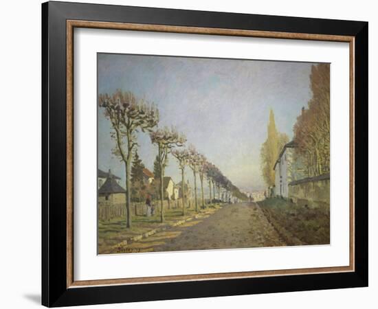 Chemin De La Machine (Or: La Route Du Chemin De Sevres), 1873-Alfred Sisley-Framed Giclee Print