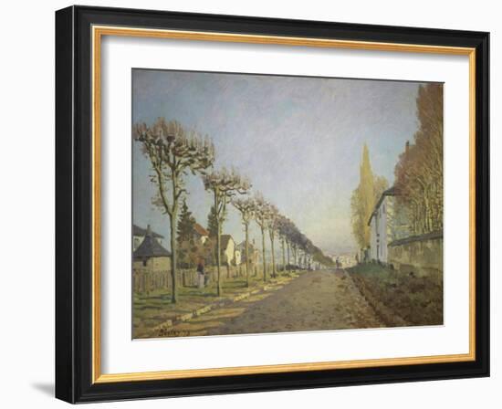 Chemin De La Machine (Or: La Route Du Chemin De Sevres), 1873-Alfred Sisley-Framed Giclee Print