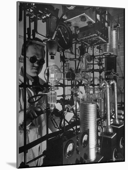 Chemist Working in the Research Laboratory-Fritz Goro-Mounted Photographic Print