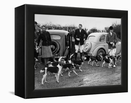 Cheshire Fox Meet-null-Framed Premier Image Canvas