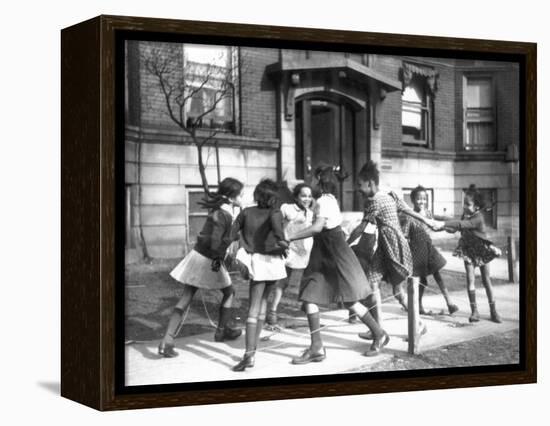 Chicago, Illinois, 1941-Edwin Rosskam-Framed Premier Image Canvas