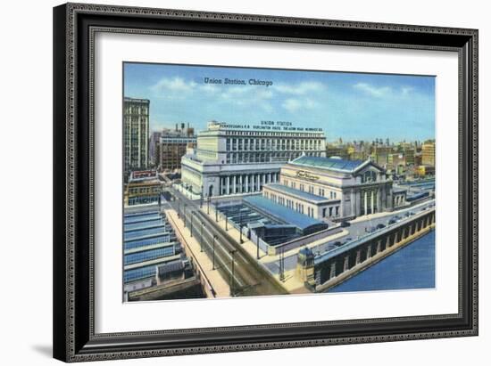 Chicago, Illinois - Exterior View of Union Station-Lantern Press-Framed Art Print