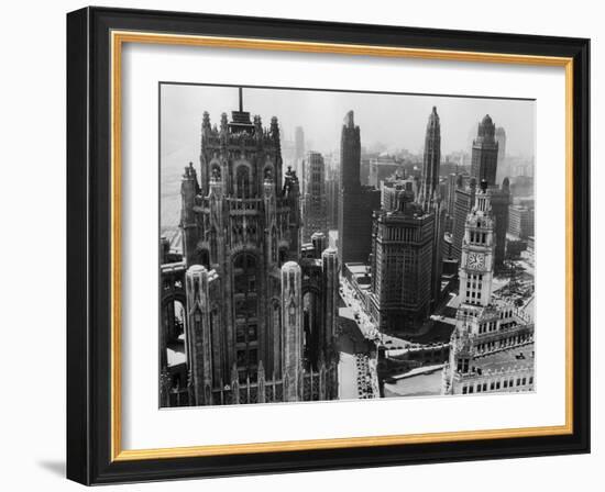 Chicago Skyscrapers in the Early 20th Century-Bettmann-Framed Photographic Print