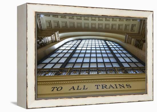 Chicago Union Station.-Jon Hicks-Framed Premier Image Canvas