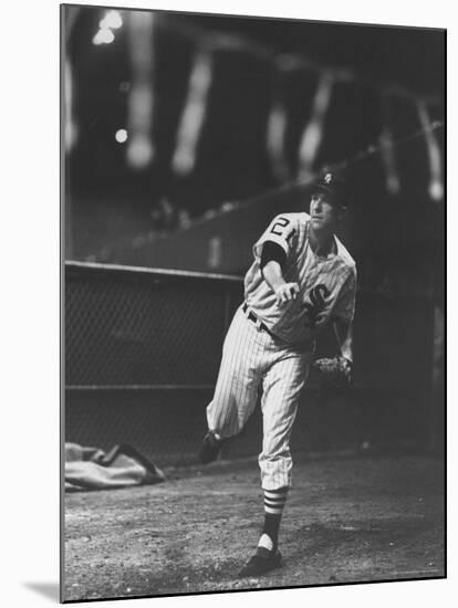 Chicago White Sox Player, Gerry Staley in Action-Francis Miller-Mounted Premium Photographic Print