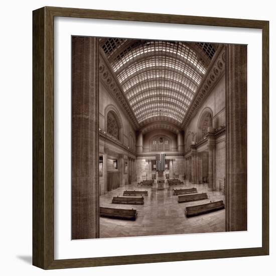 Chicagos Union Station BW-Steve Gadomski-Framed Photographic Print