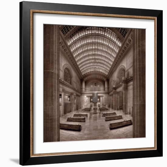 Chicagos Union Station BW-Steve Gadomski-Framed Photographic Print