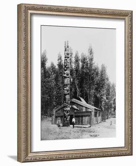 Chief Sou-i-hat, Alaskan House and Totem Pole Photograph - Alaska-Lantern Press-Framed Art Print