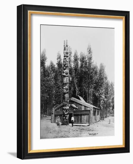 Chief Sou-i-hat, Alaskan House and Totem Pole Photograph - Alaska-Lantern Press-Framed Art Print