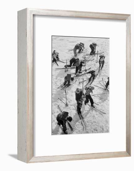 Children in the Austrian Enns-Valley ski to school.-Erich Lessing-Framed Photographic Print