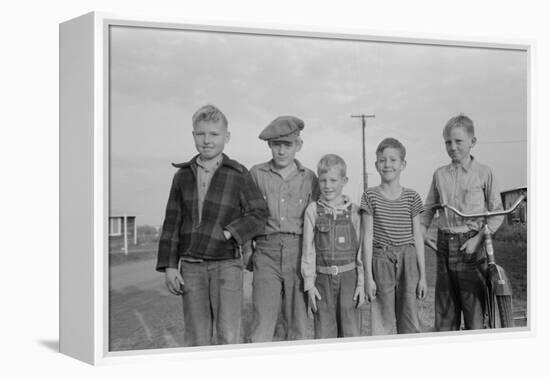 Children of Mineral King Cooperative Farm Visalia, California, 1940-Lee Russell-Framed Premier Image Canvas