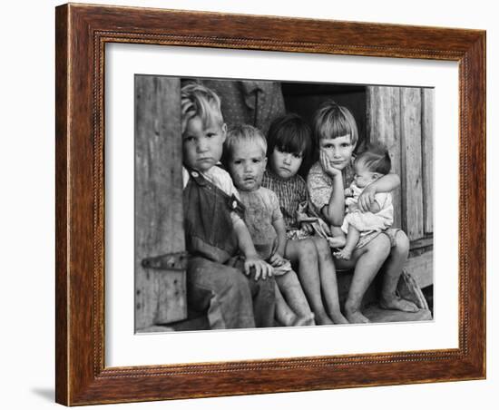 Children of the Depression, 1940-Science Source-Framed Giclee Print