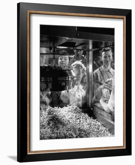 Children Watching a Popcorn Working-J^ R^ Eyerman-Framed Photographic Print