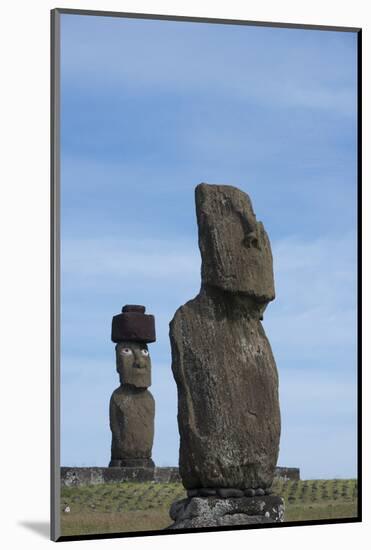Chile, Easter Island, Hanga Roa. Ahu Tahai, Standing Moai Statue-Cindy Miller Hopkins-Mounted Photographic Print