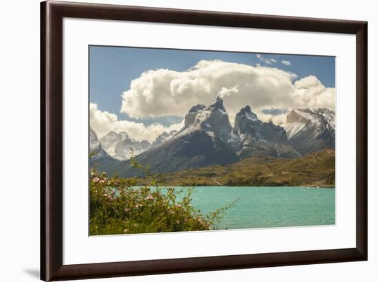 Chile, Patagonia. Lake Pehoe and The Horns mountains.-Jaynes Gallery-Framed Premium Photographic Print