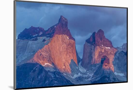 Chile, Patagonia, Torres del Paine NP. the Horns Mountains at Sunrise-Cathy & Gordon Illg-Mounted Photographic Print