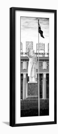 China 10MKm2 Collection - Statue of Mao Zedong-Philippe Hugonnard-Framed Photographic Print