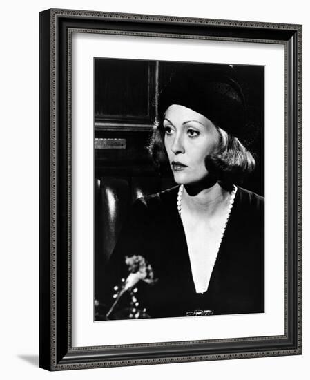 CHINATOXN, 1974 directed by ROMAN POLANSKI Faye Dunaway (b/w photo)-null-Framed Photo