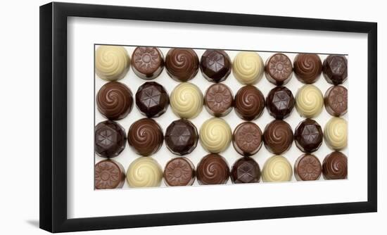 Chocolate Wall-Sarah Saratonina-Framed Giclee Print