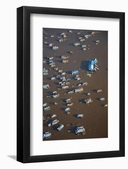 Chong Kneas Floating Village, Tonle Sap Lake, Near Siem Reap, Cambodia-David Wall-Framed Photographic Print