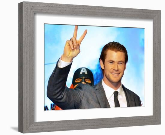 Chris Hemsworth-null-Framed Photo