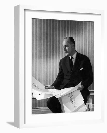 Christian Dior (1905-1957)-null-Framed Photographic Print