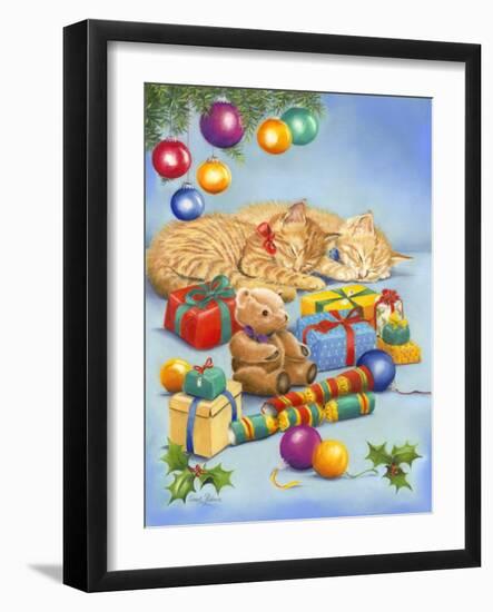 Christmas Kittens-Janet Pidoux-Framed Giclee Print