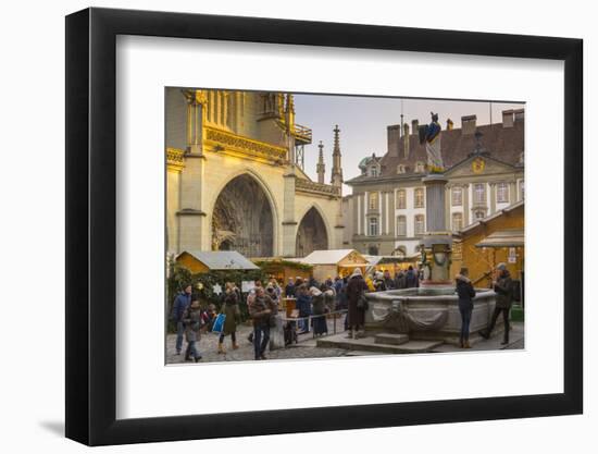 Christmas Market and Cathedral in Munsterplatz, Bern, Jungfrau region, Bernese Oberland, Swiss Alps-Frank Fell-Framed Photographic Print