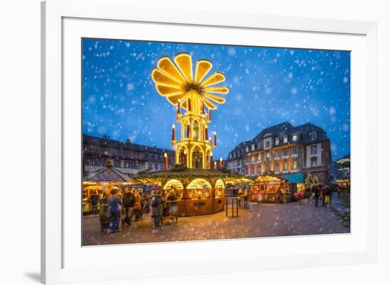 Christmas market on the marketplace in Heidelberg, Baden-Württemberg, Germany-Jan Christopher Becke-Framed Photographic Print