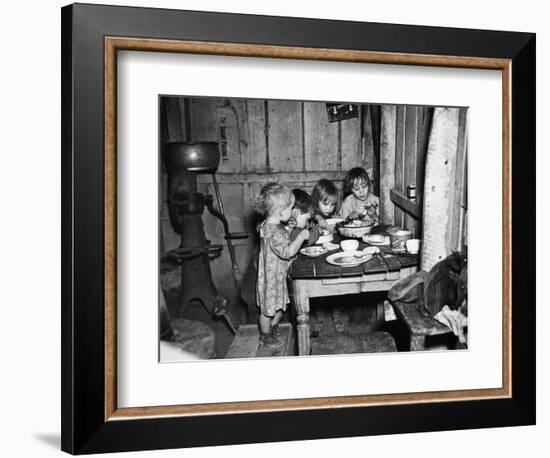 Christmas Poor, 1936-Russell Lee-Framed Photographic Print